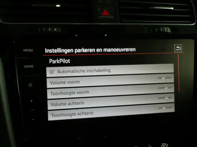 Volkswagen Golf view 25