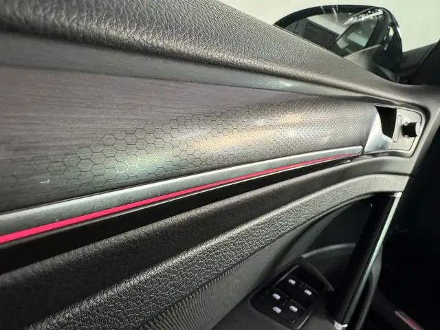Volkswagen Golf view 15