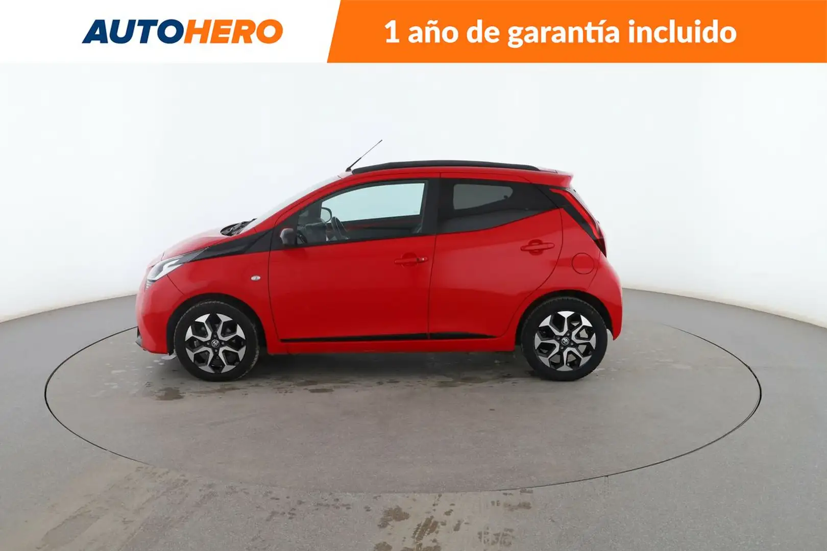 Toyota Aygo 70 x-wave Rojo - 2