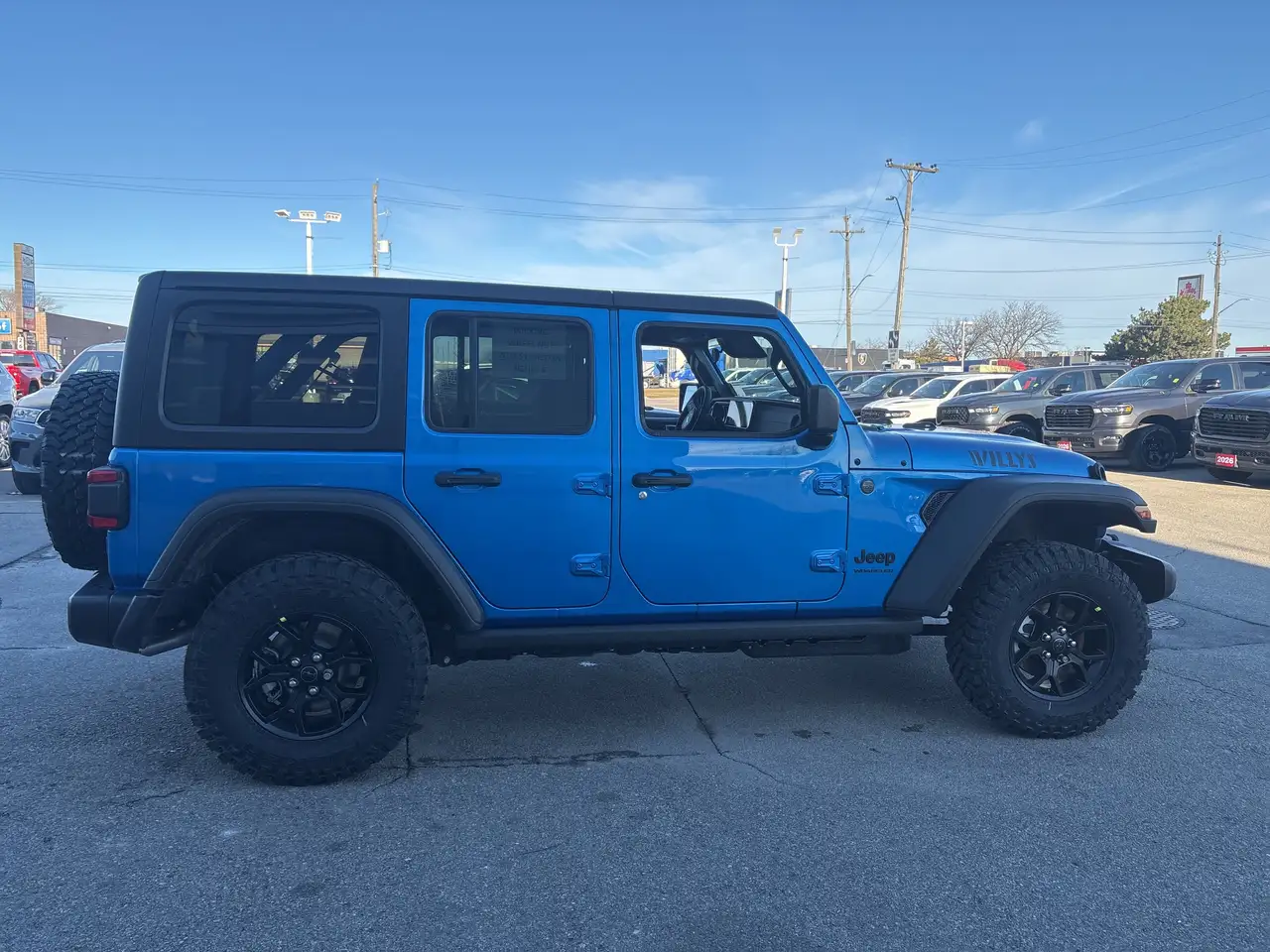 Jeep Wrangler снимка Jeep Wrangler