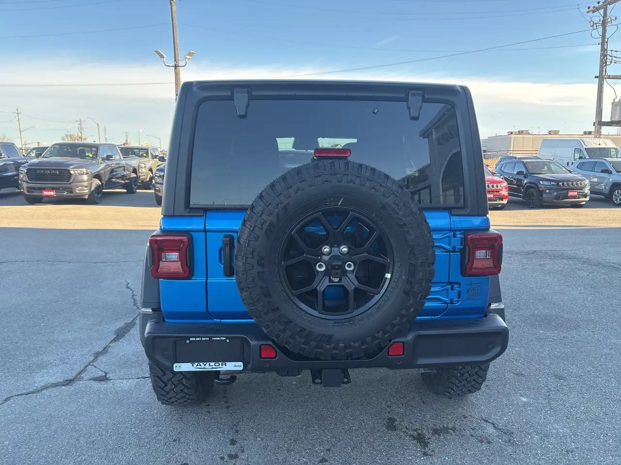 Jeep Wrangler снимка Jeep Wrangler