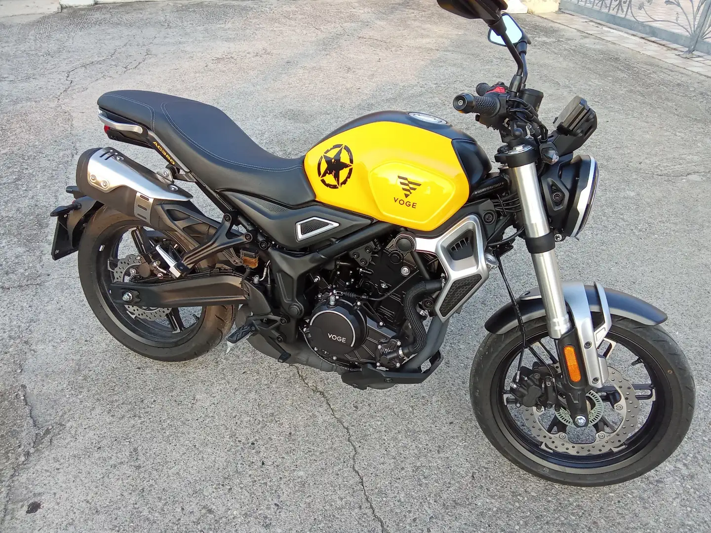 Voge Trofeo Giallo - 1