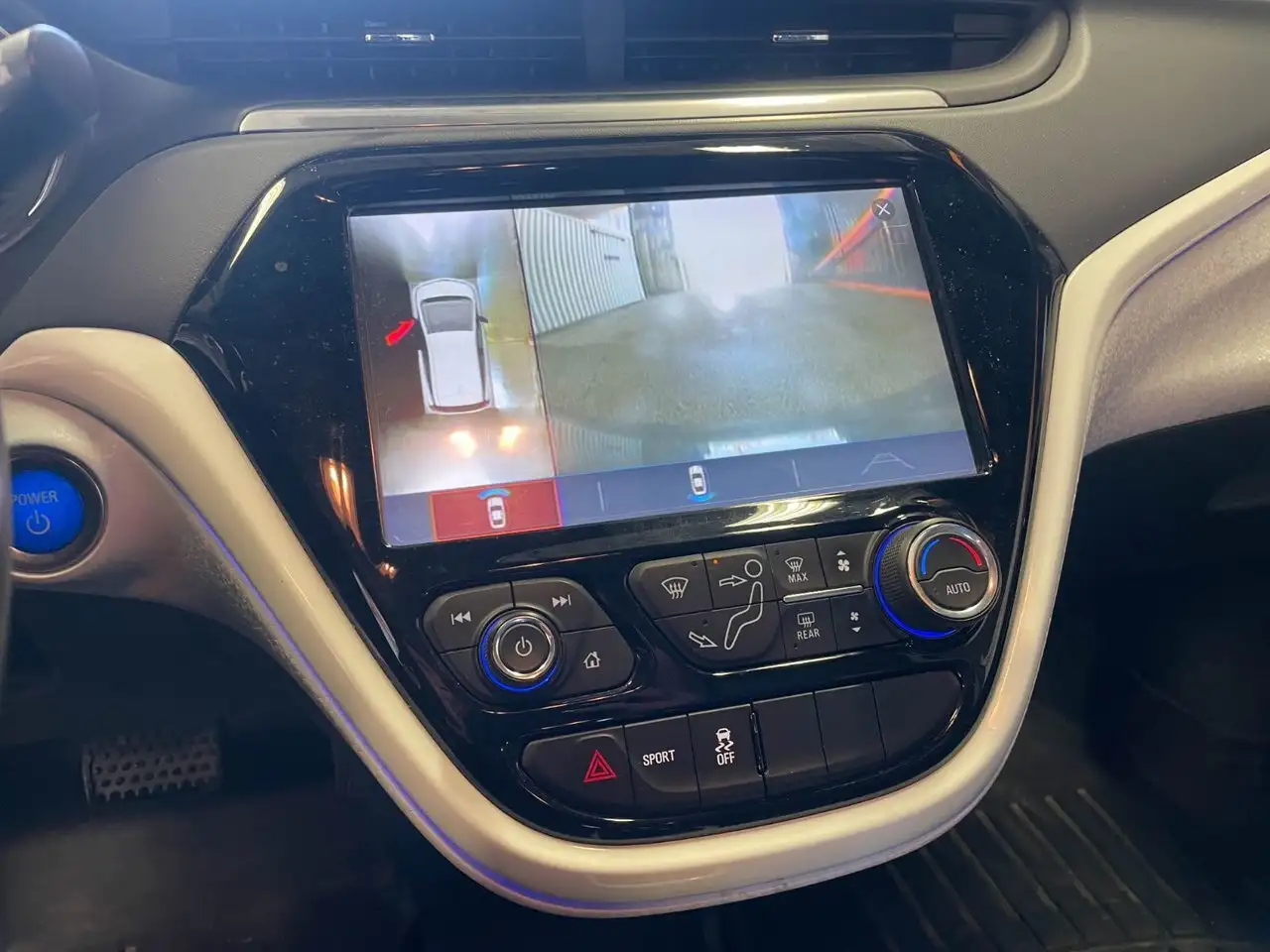 Chevrolet Bolt fotografie Chevrolet Bolt