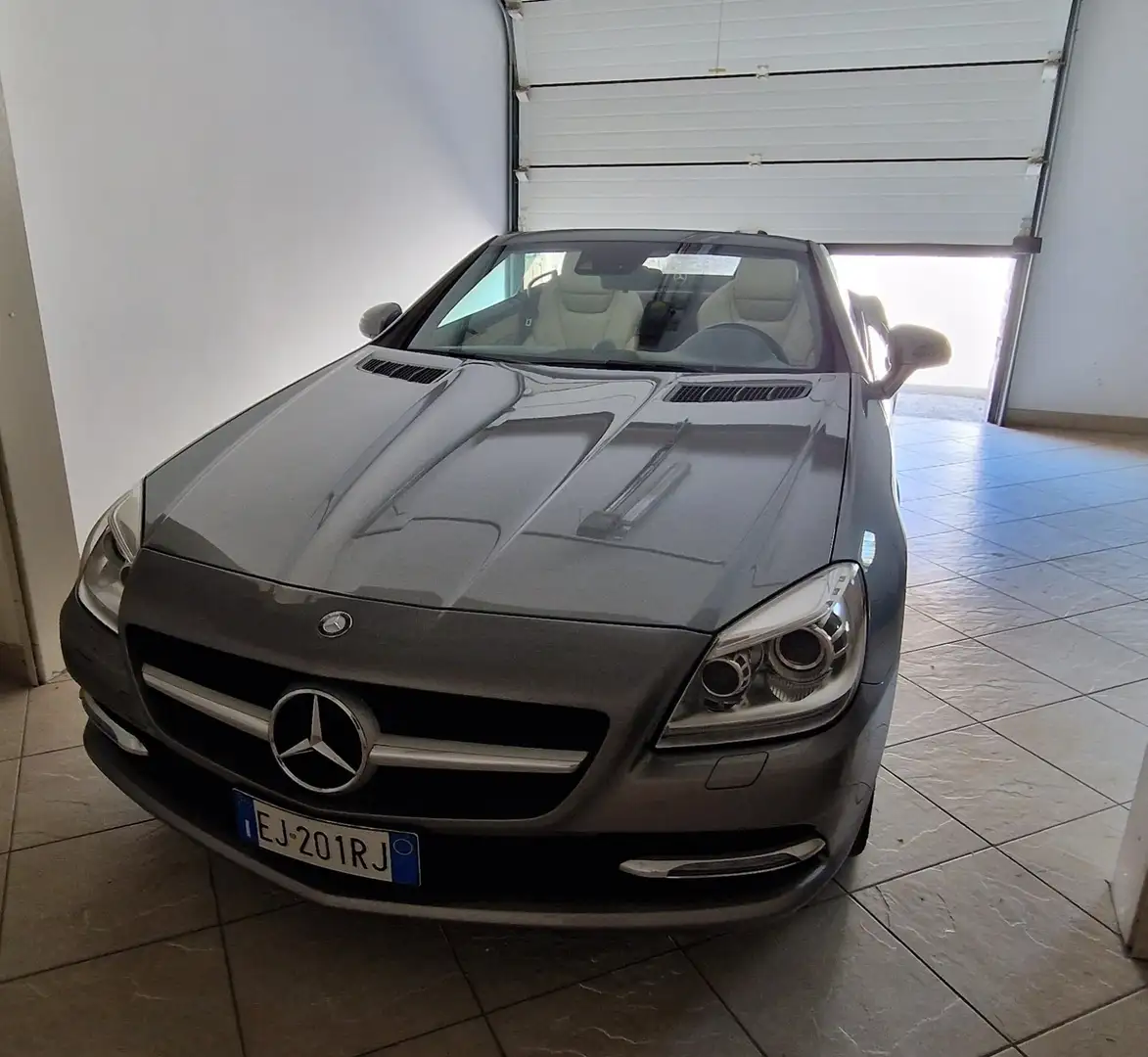 Mercedes-Benz SLK 250 Interni in pelle, cambio automatico - 1