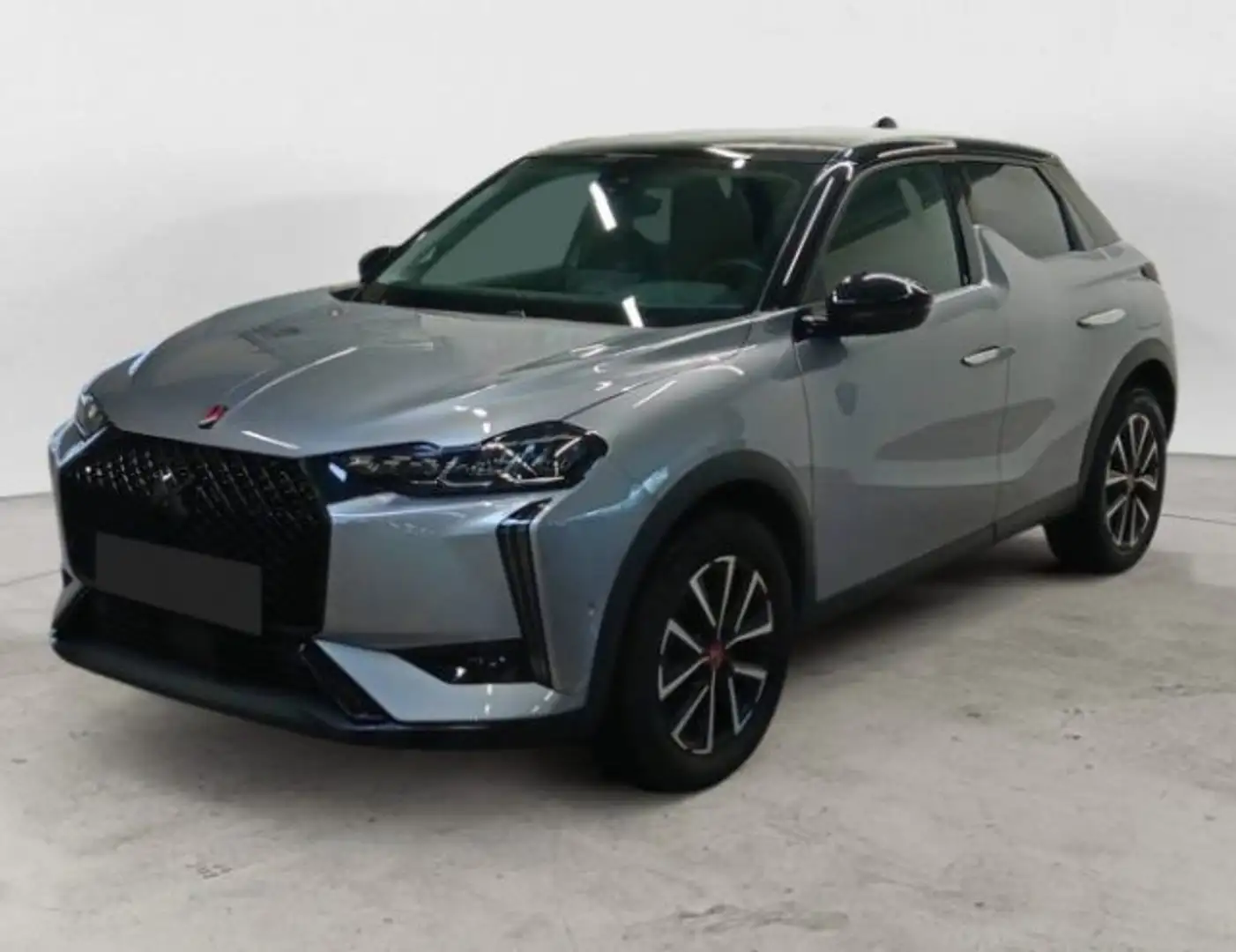 DS Automobiles DS 3 PureTech 130 aut. Performance Line Gris - 1