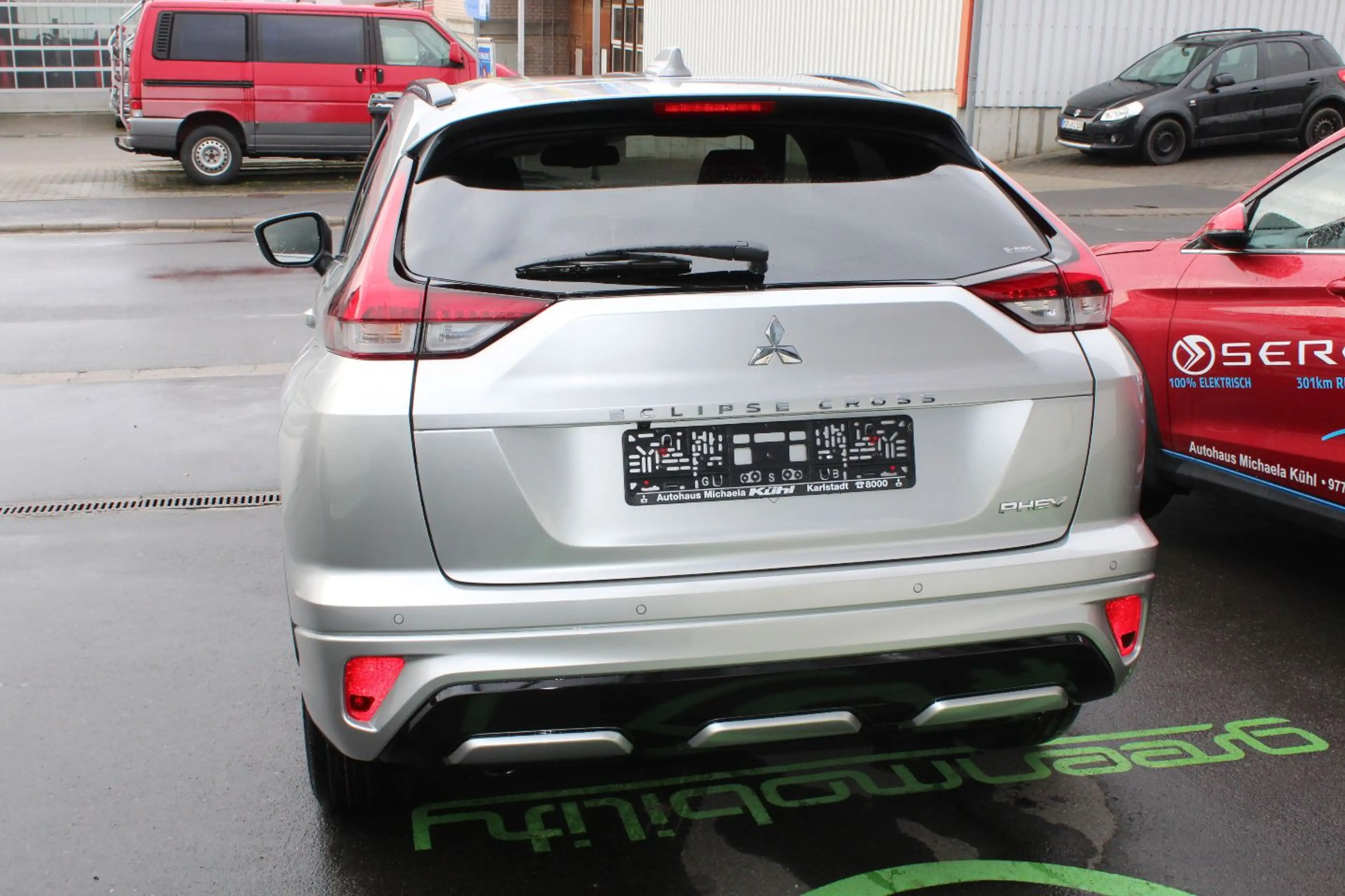 Mitsubishi Eclipse Cross PHEV PLUS Select - AHK abn. — photo 5