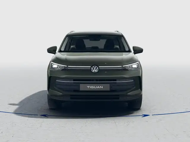 Volkswagen Tiguan view 2