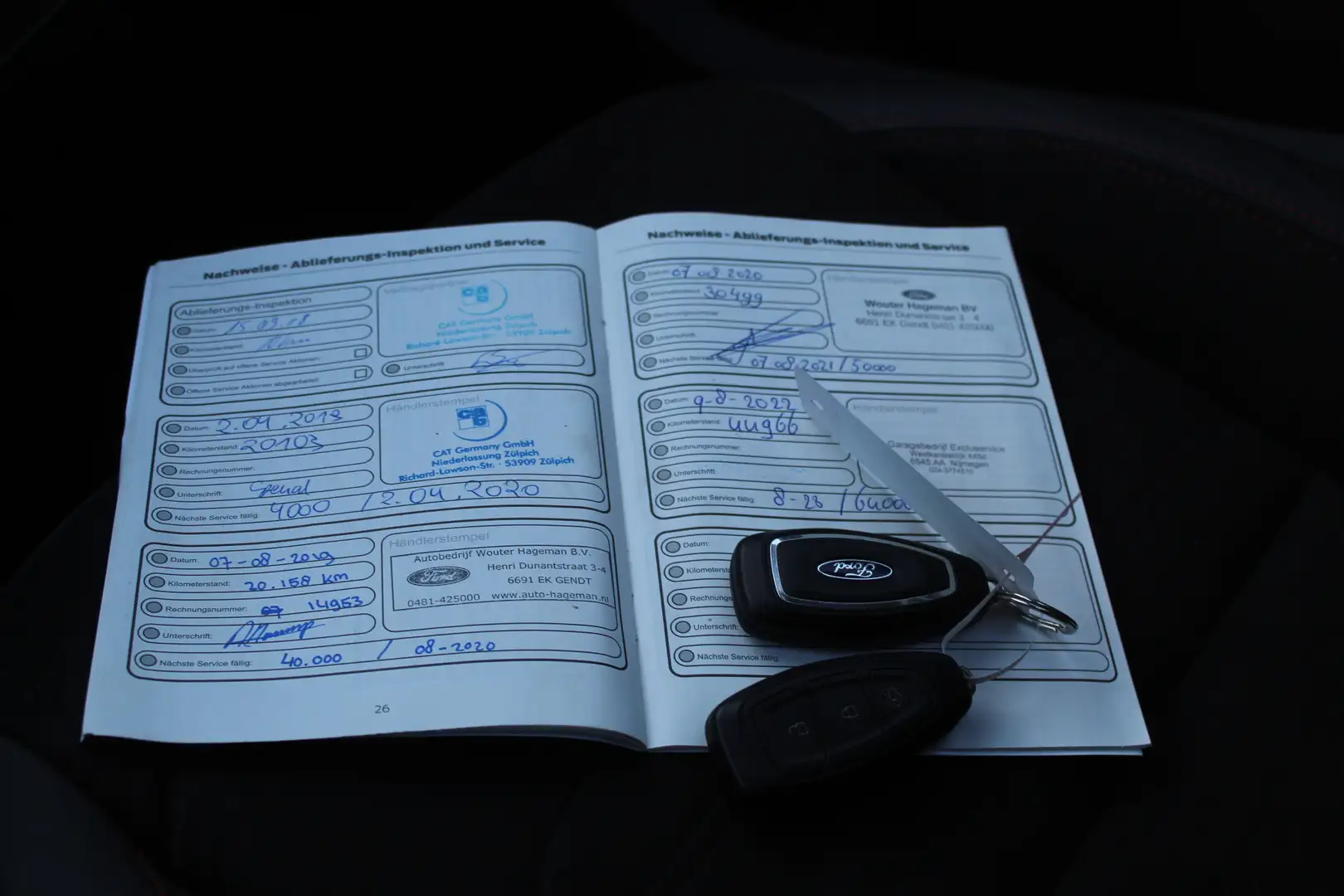 Ford Kuga 1.5 EcoBoost AWD Vignale Trekhaak/Panoramadak/Navi Grau - 2