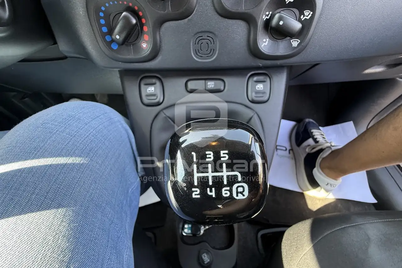 Fiat New Panda 1.0 FireFly S&S Hybrid, миниатюра 12
