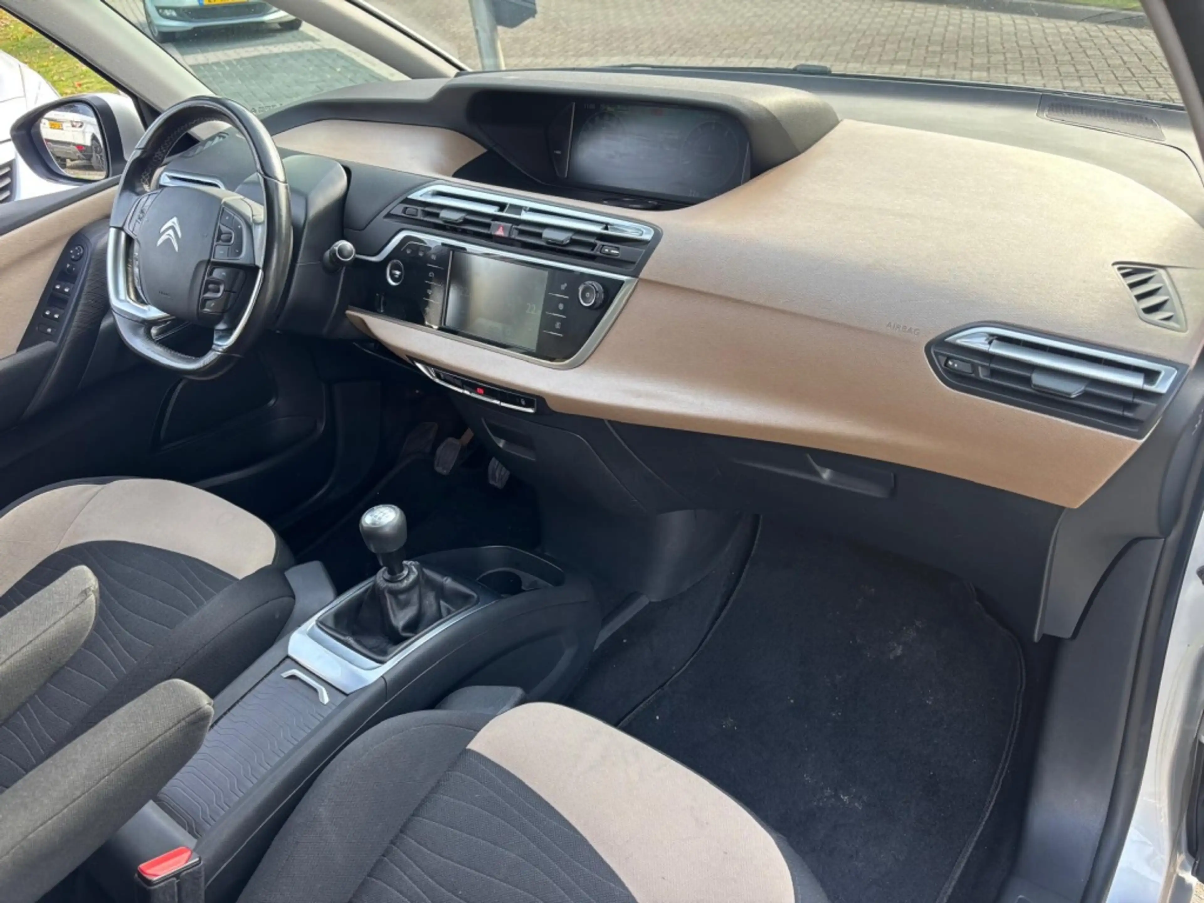 Citroen Grand C4 Picasso 1.6 Benzine Intensive 7-Persoons 2014 130.000 KM — photo 9