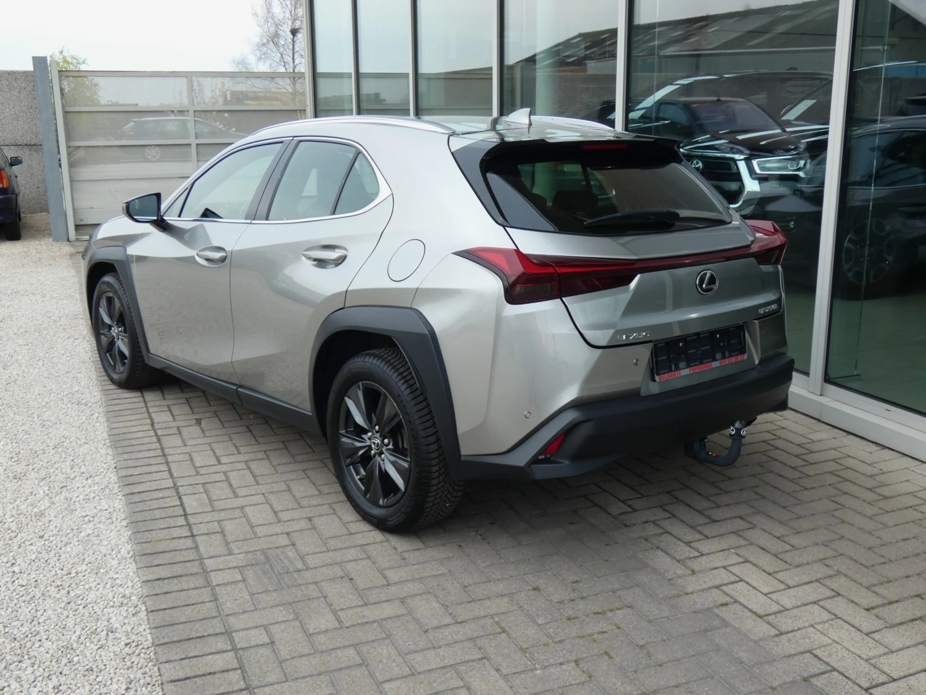 Lexus UX 250h Hybrid +Trekhaak +LEDER +Zetelverwarming +Dodehoek — photo 7