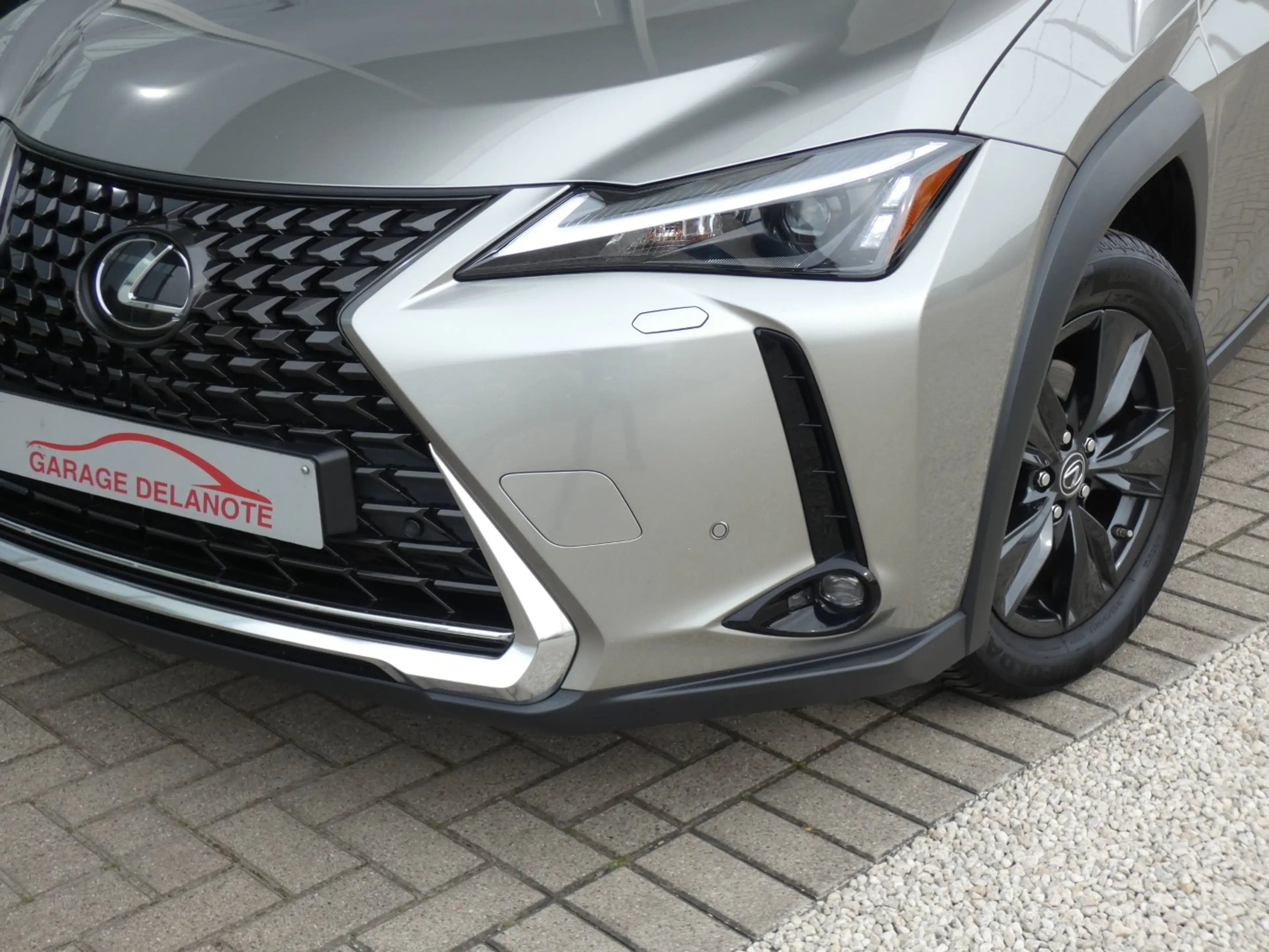 Lexus UX 250h Hybrid +Trekhaak +LEDER +Zetelverwarming +Dodehoek — photo 4