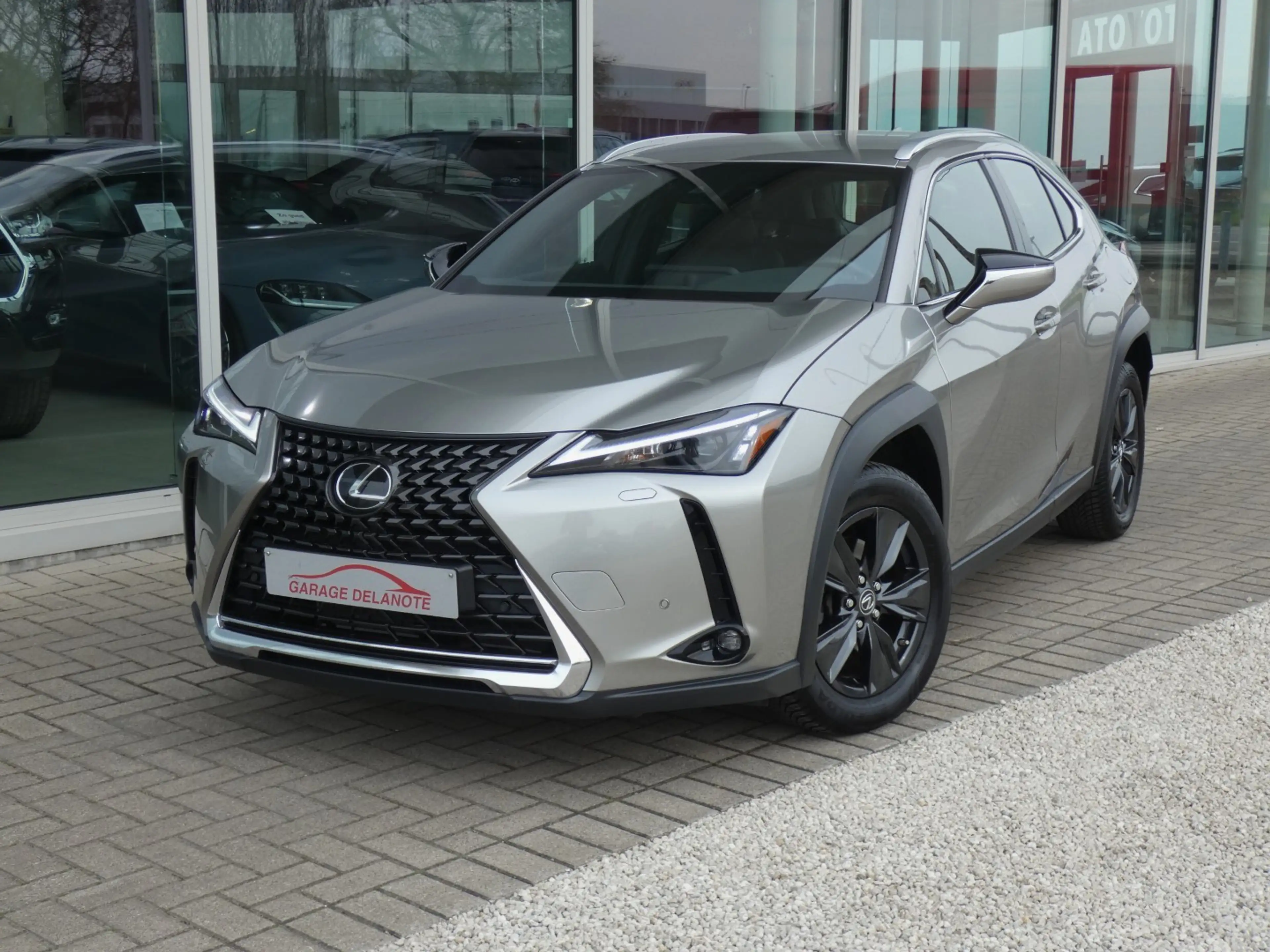 Lexus UX 250h Hybrid +Trekhaak +LEDER +Zetelverwarming +Dodehoek — photo 2