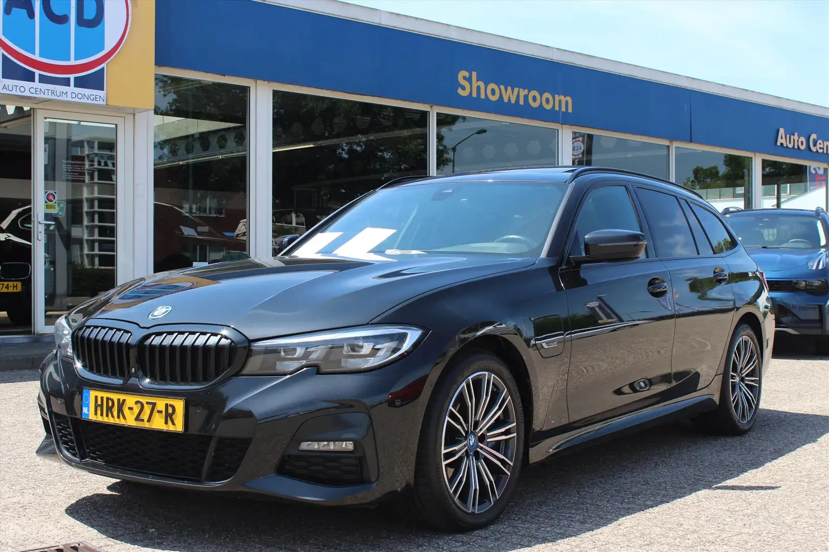 BMW 330 3-Serie Touring (g21) 330e 292pk Aut Hybrid M-Spor Zwart - 1