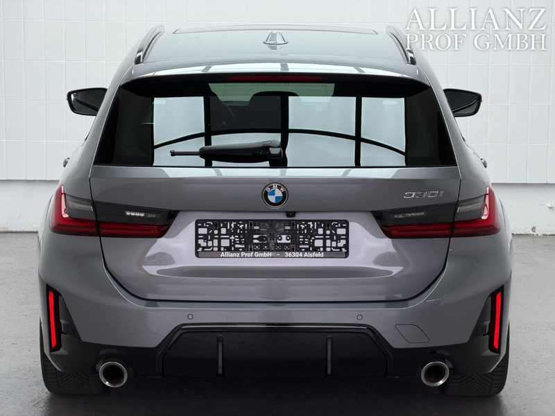 BMW 330 i Touring M-Sport HuD HiFi Pano 3-Zonen LED — photo 5