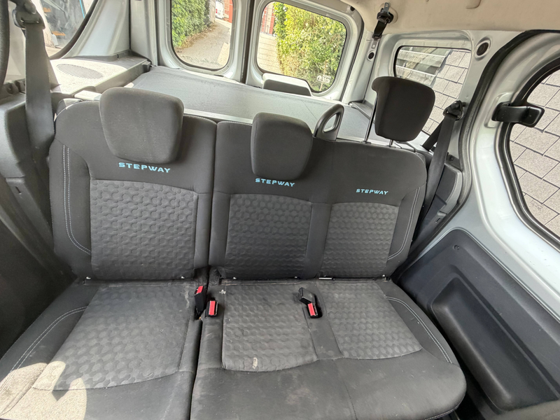Dacia Dokker Stepway 1.5 dCi+NAVI+CAMERA+AIRCO+JANTES+EURO 6B — photo 14