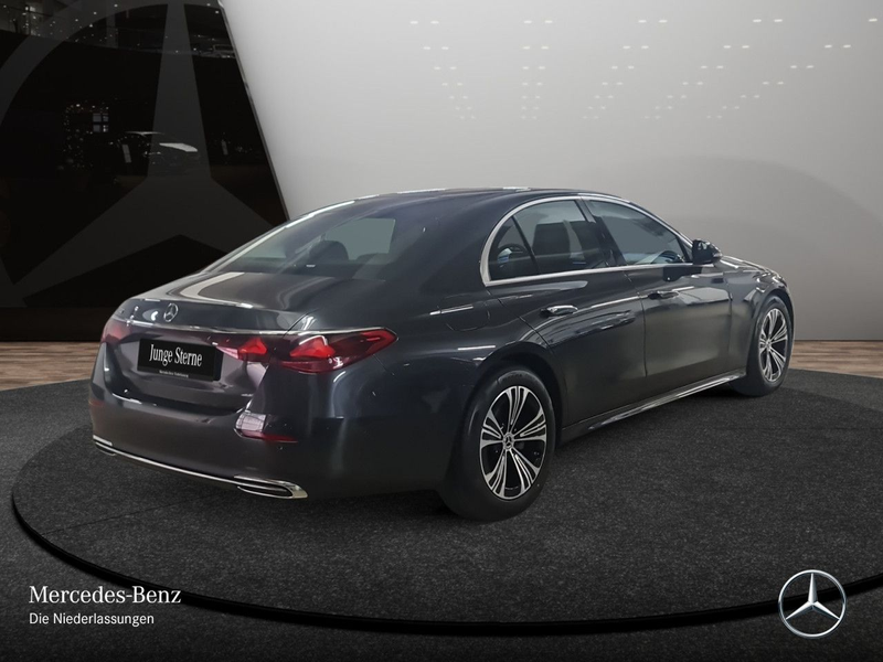 Mercedes-Benz E 200 Avantgarde Distr. LED Kamera Spurhalt-Ass 9G — photo 8
