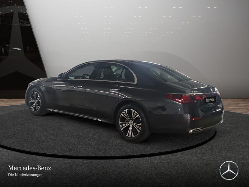 Mercedes-Benz E 200 Avantgarde Distr. LED Kamera Spurhalt-Ass 9G — photo 10