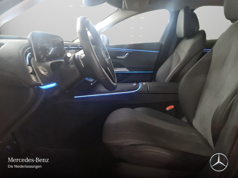 Mercedes-Benz E 200 Avantgarde Distr. LED Kamera Spurhalt-Ass 9G — photo 11