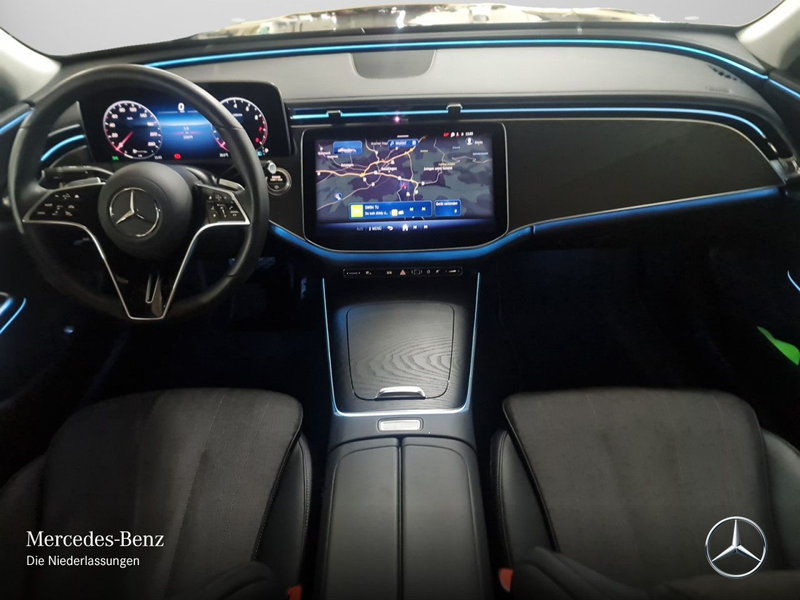 Mercedes-Benz E 200 Avantgarde Distr. LED Kamera Spurhalt-Ass 9G — photo 13