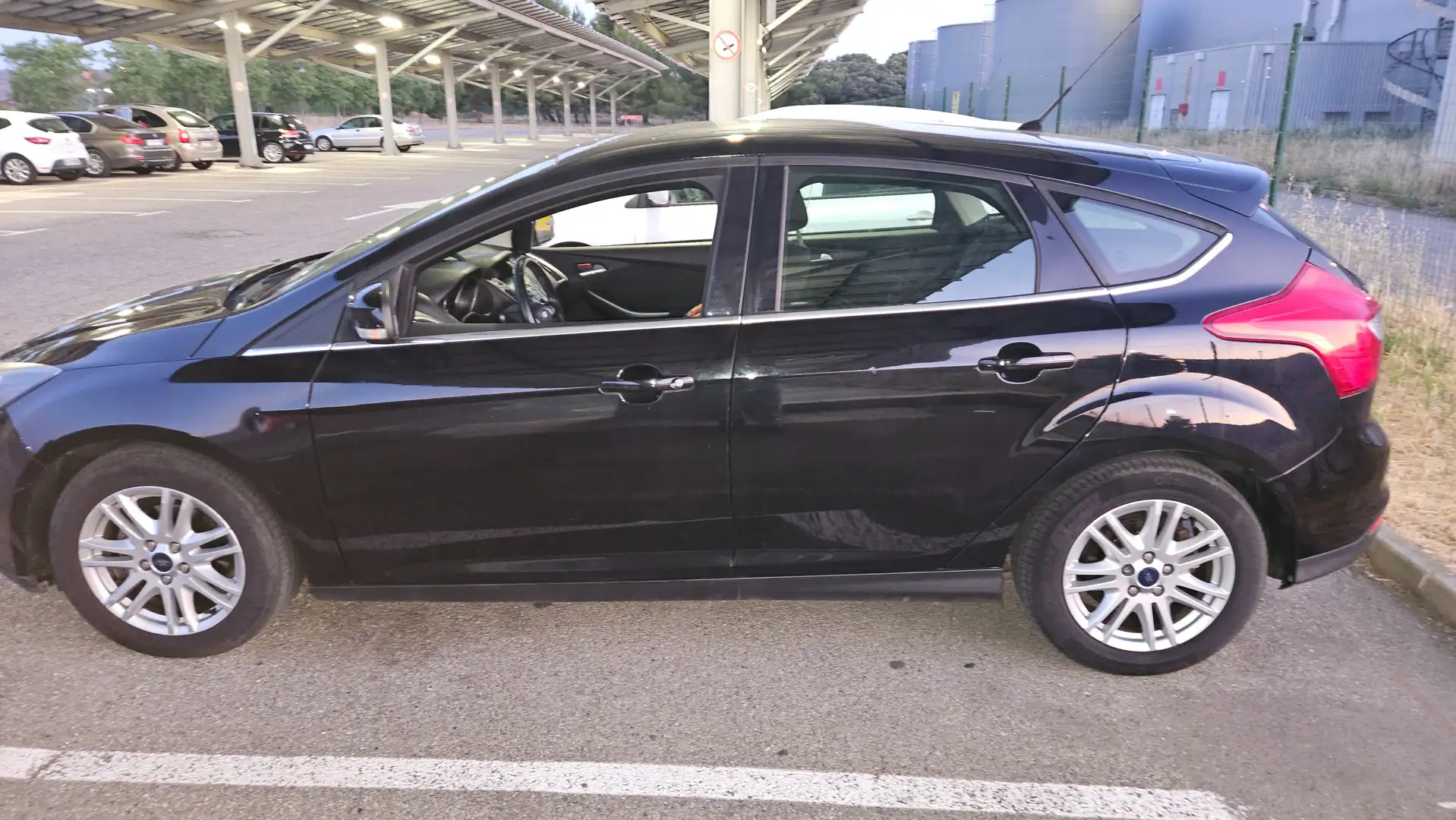 Ford Focus Focus 1.0 SCTi 125 EcoBoost S Noir - 1