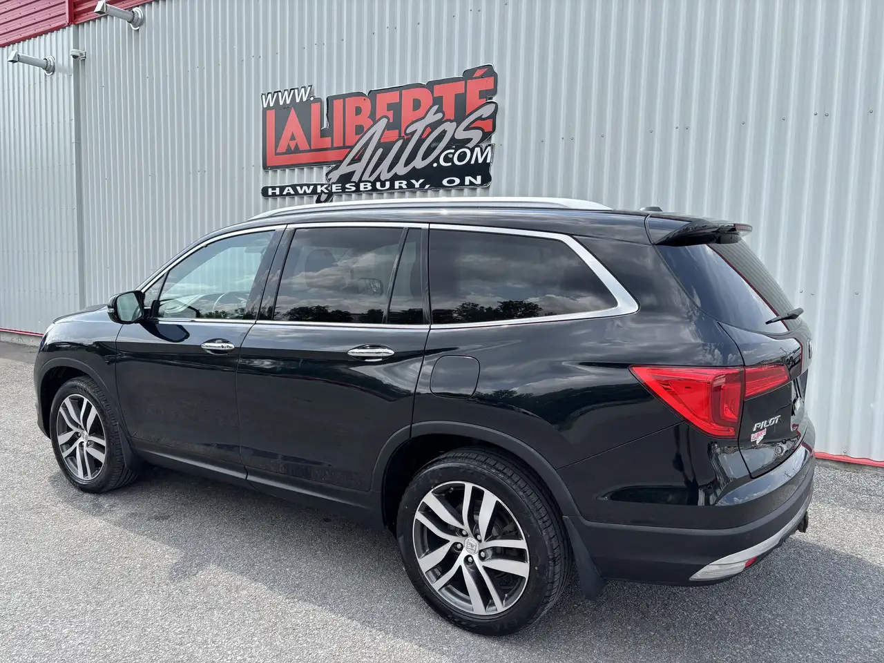 Honda Pilot photo Honda Pilot
