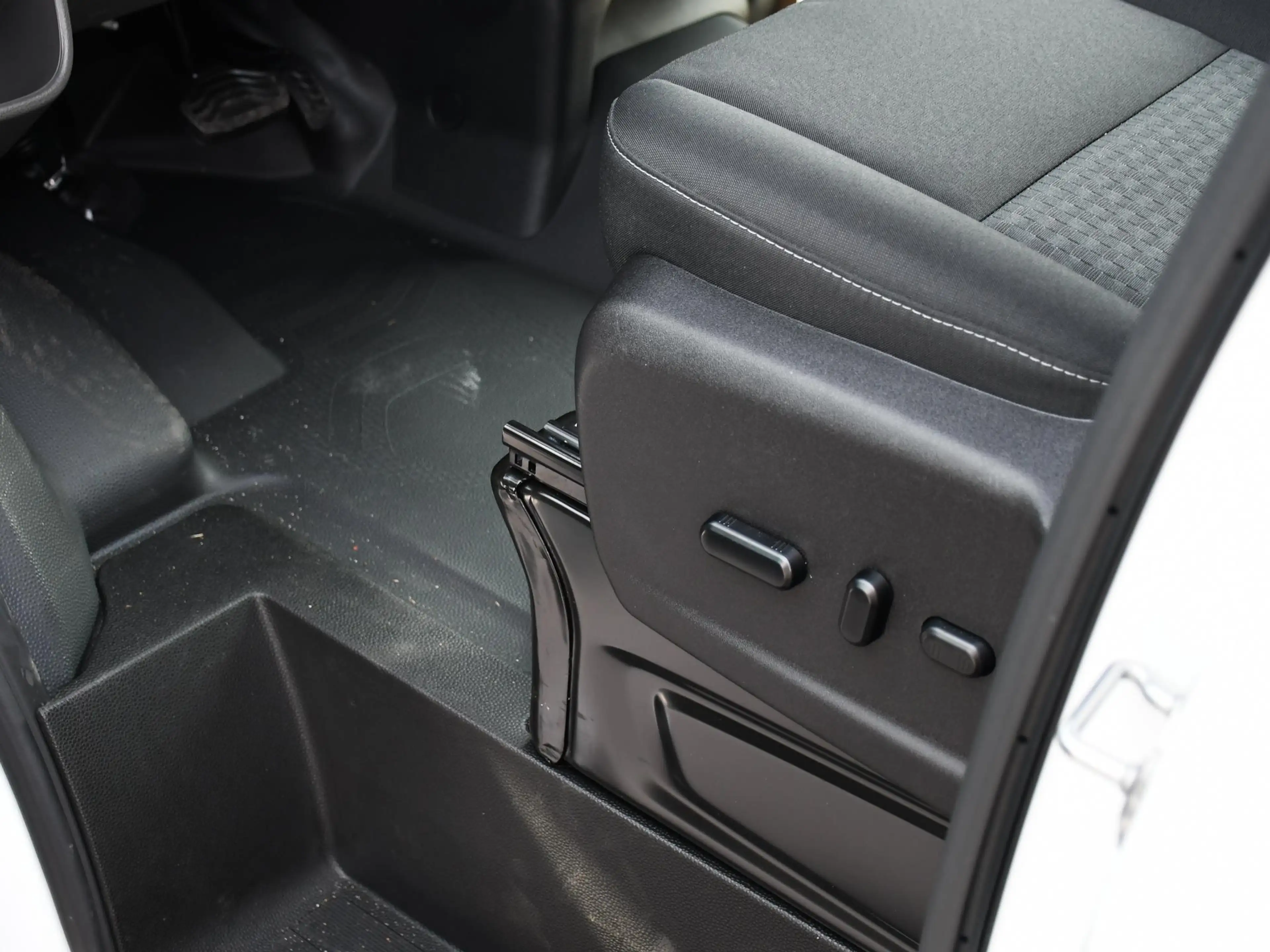 Ford E-Transit 350 L4H3 Trend 68 kWh 184pk Automaat 360° CAM. | A — photo 12