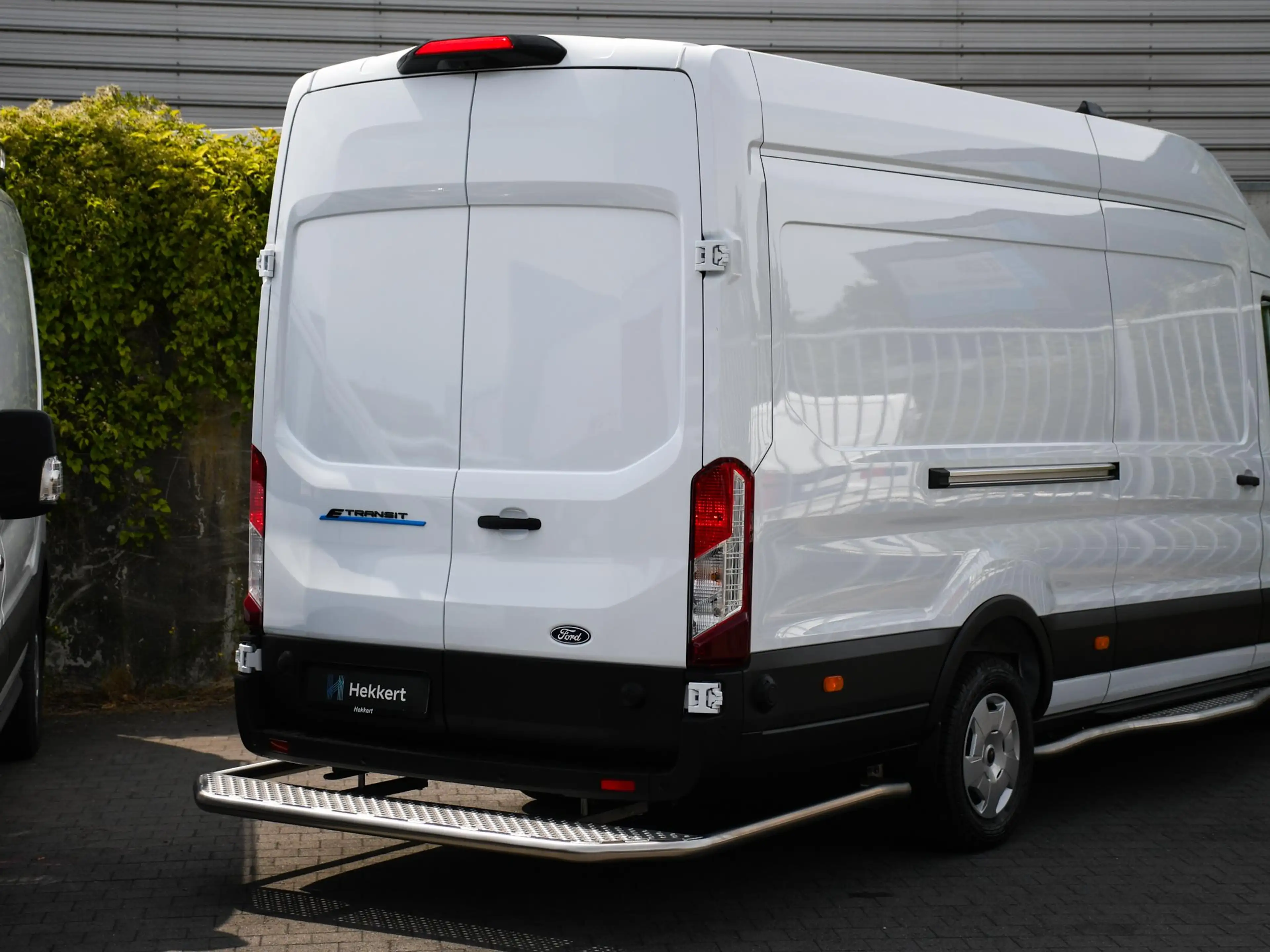Ford E-Transit 350 L4H3 Trend 68 kWh 184pk Automaat 360° CAM. | A — photo 6