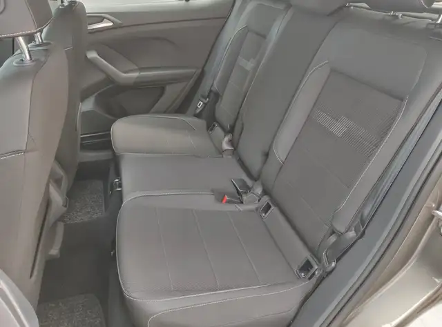 Volkswagen T-Cross view 23