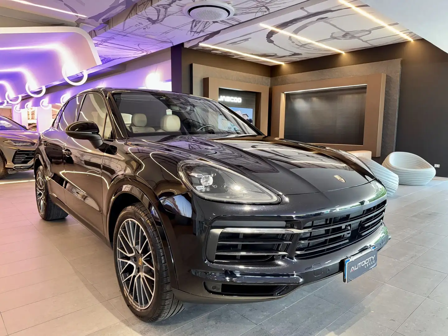 Porsche Cayenne 3.0 340CV BENZ C.AUT. Nero - 1