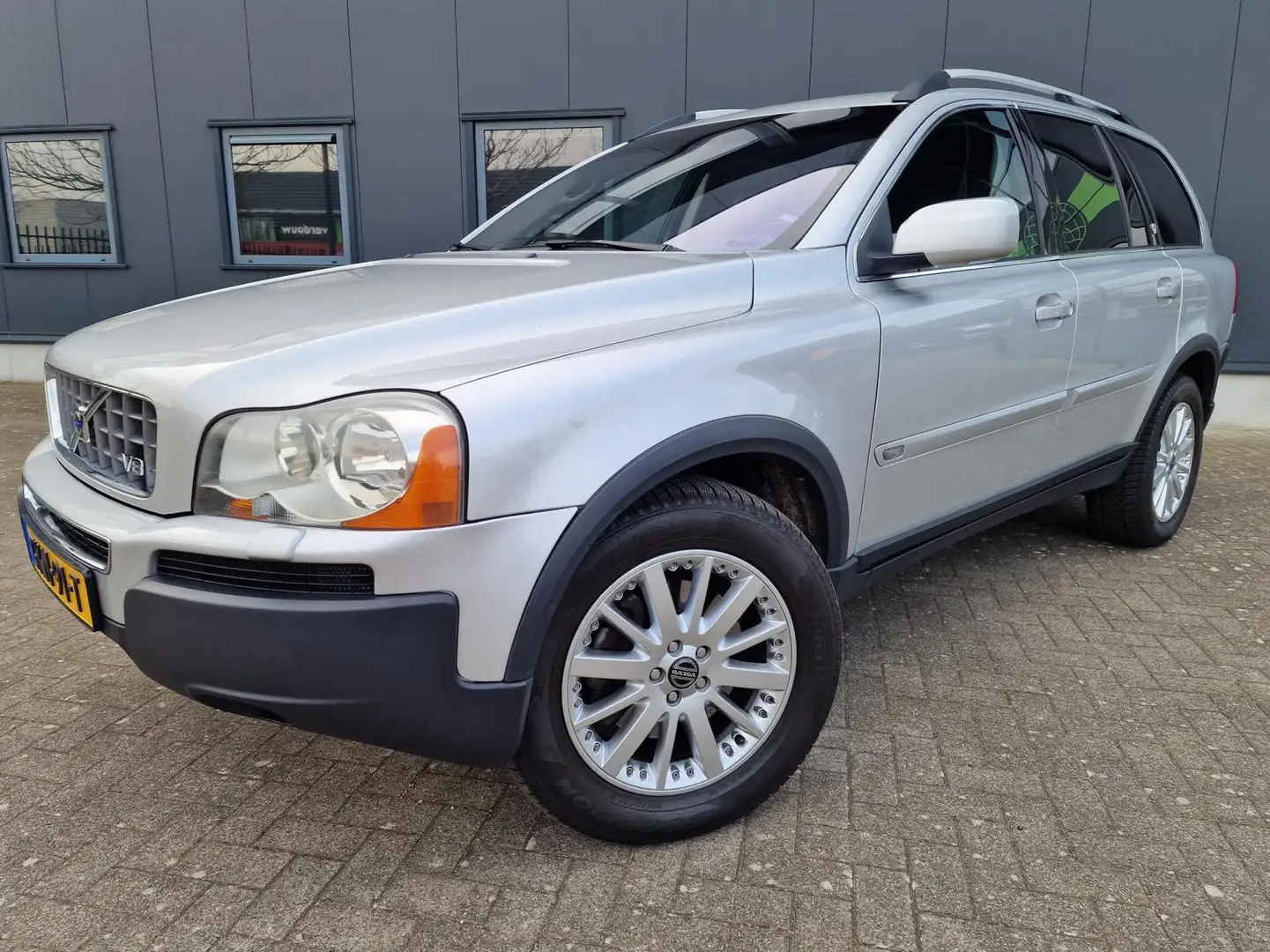 Volvo XC90 4.4 V8 Executive 5p, netto ex BTW € 15.495, bijtel Gris - 2