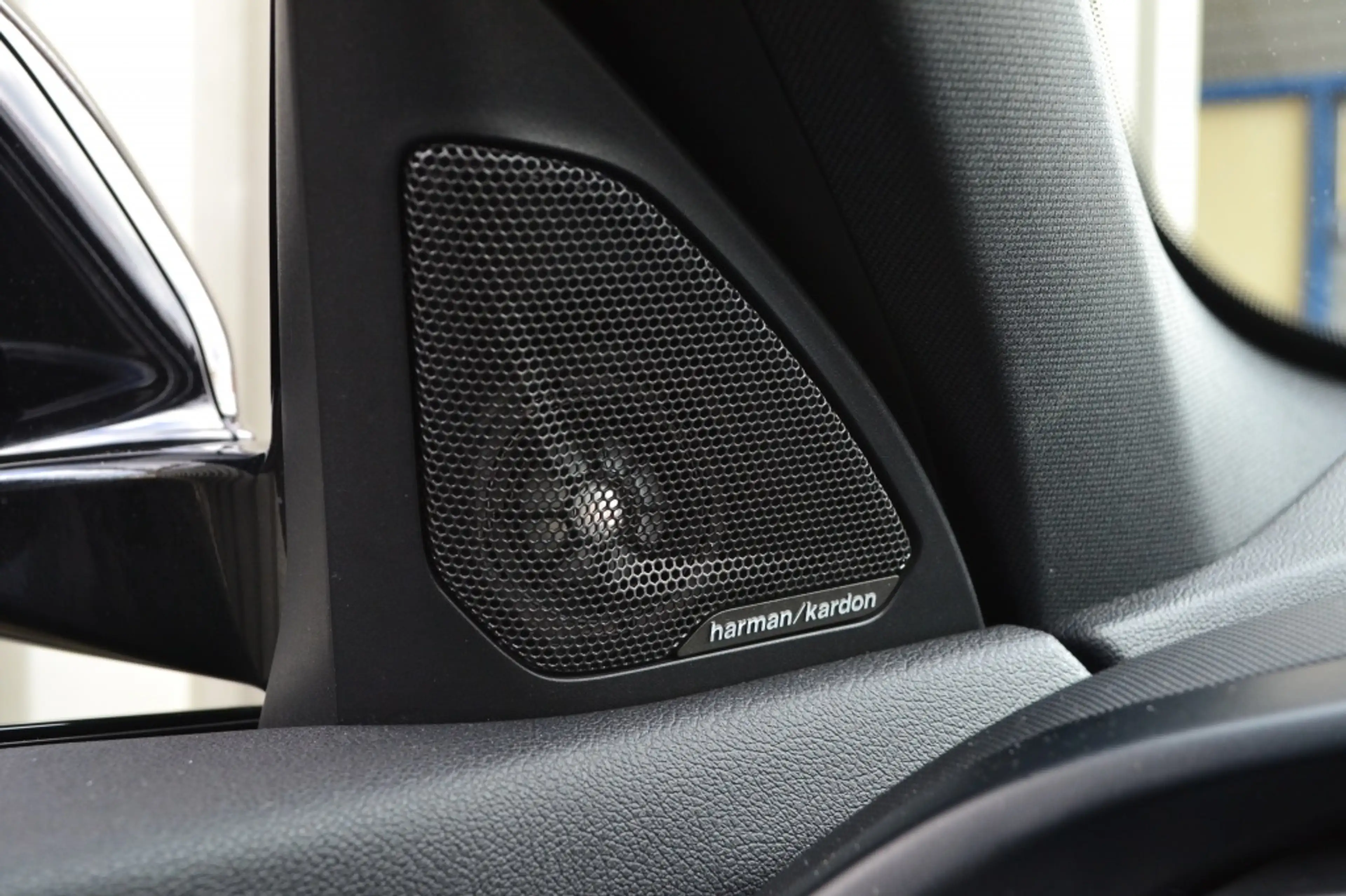 BMW 128 1-serie 128ti M-Sport Performance 265PK Pano/H&K/H — photo 43