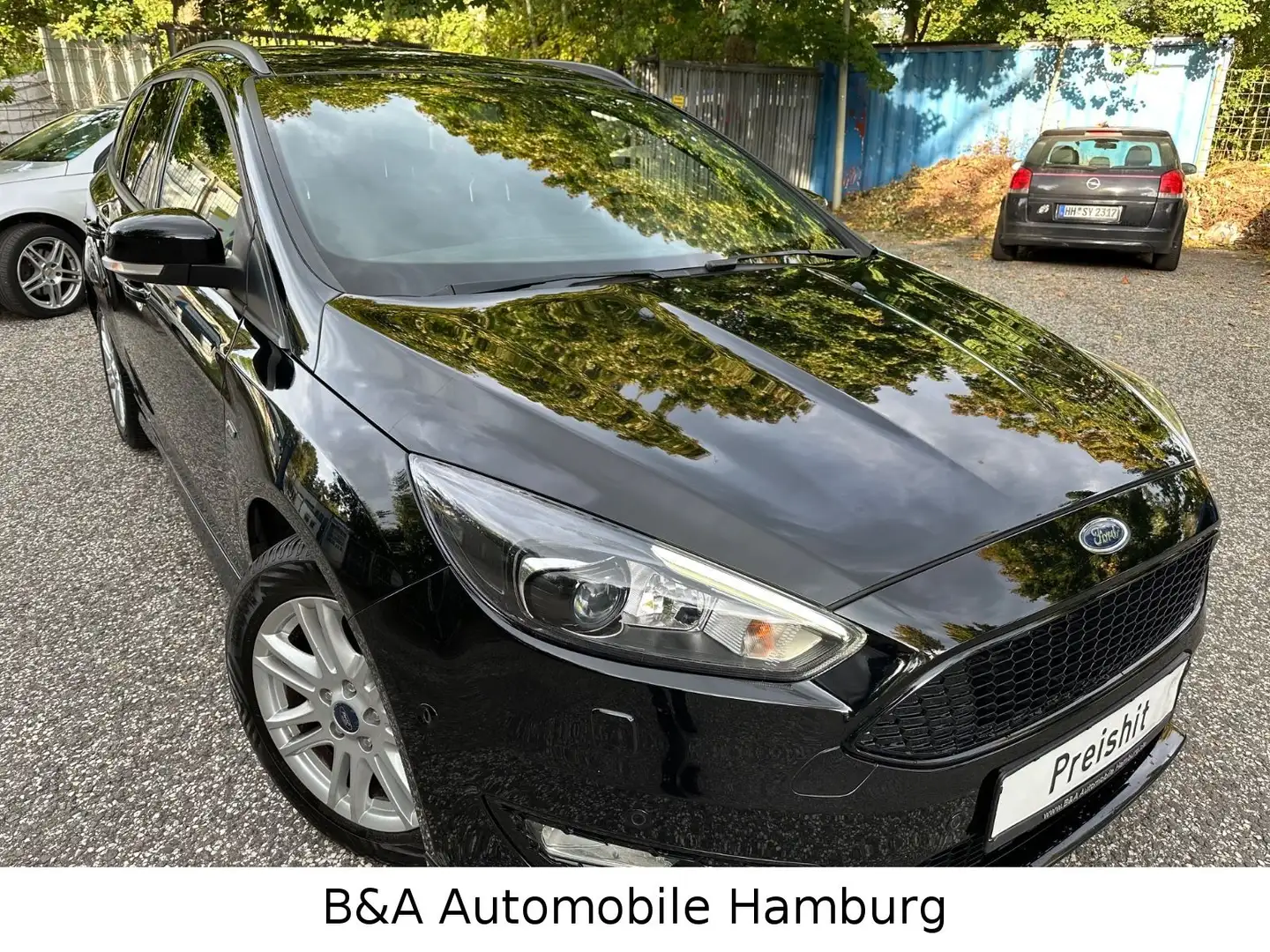 Ford Focus ST-Line 2 Hand+Scheckheft+Tüv/AU 07.27 Noir - 2