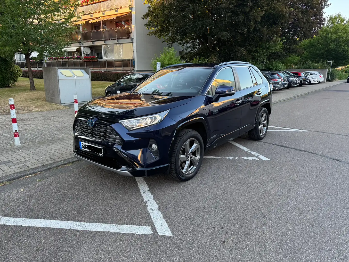 Toyota RAV 4 2.5 4x2 Hybrid Lounge*Garantie*360-Kamera*JBL Bleu - 2