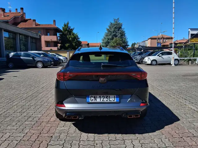Cupra Formentor view 4