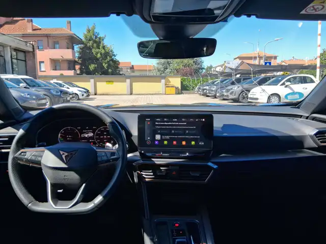 Cupra Formentor view 11