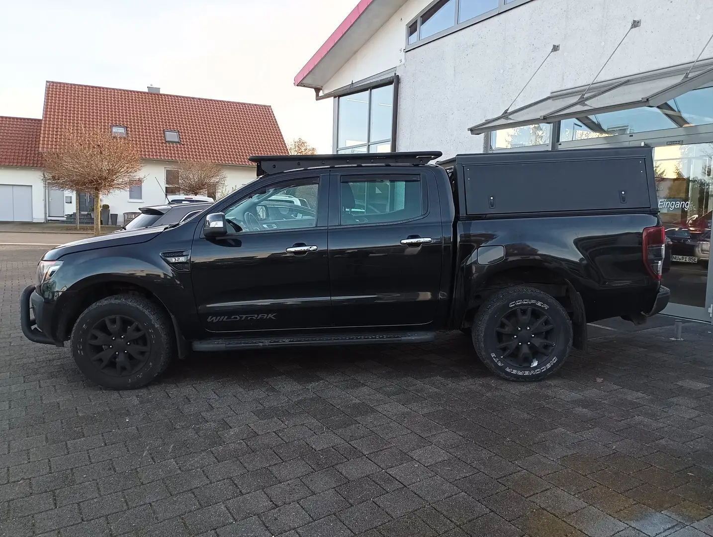 Ford Ranger Wildtrak Doppelkab 4x4 * Standheizung* Kamera* AHK Noir - 2