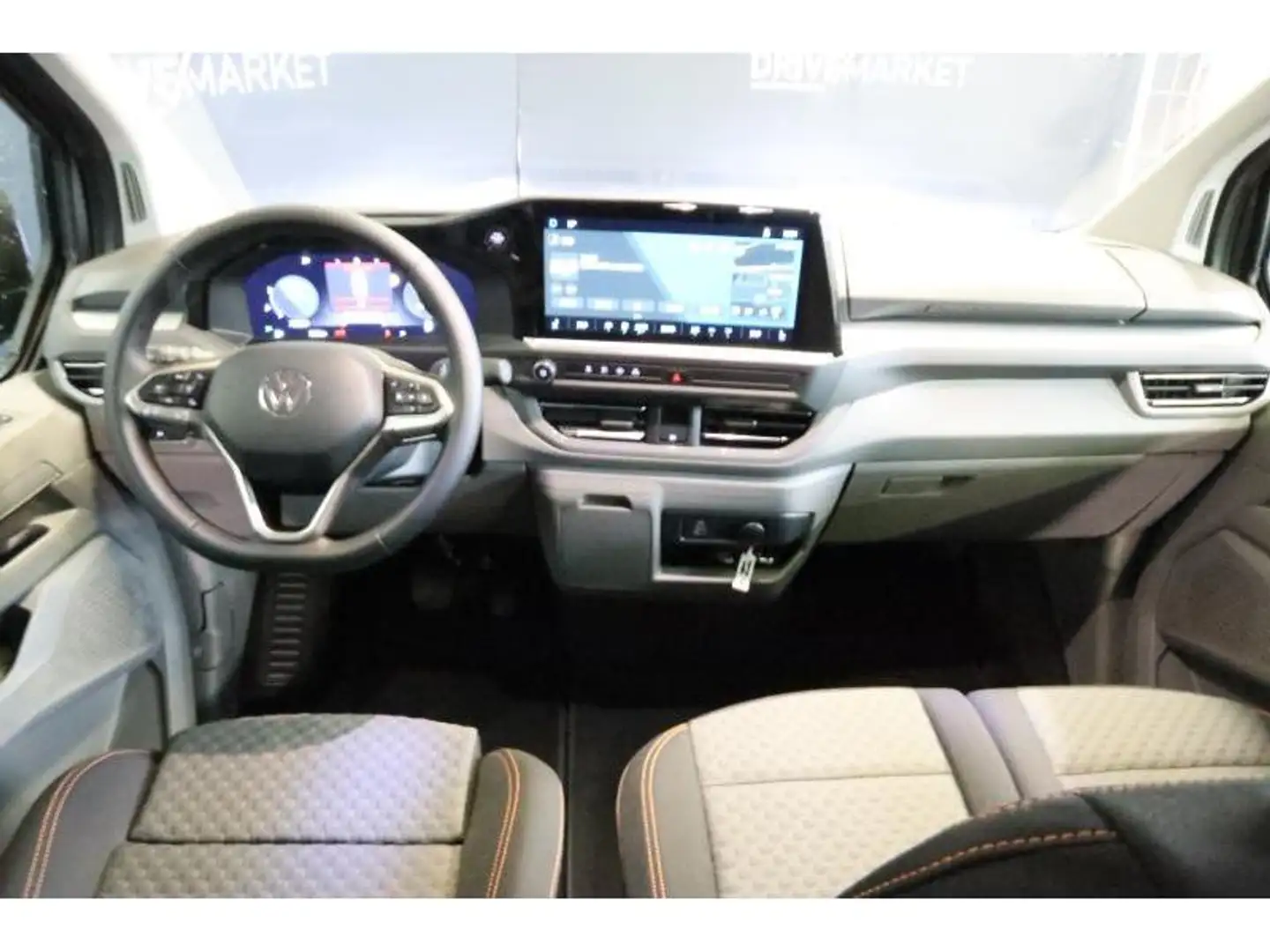 Volkswagen T7 Caravelle PanAmerica Court AHK Gris - 2