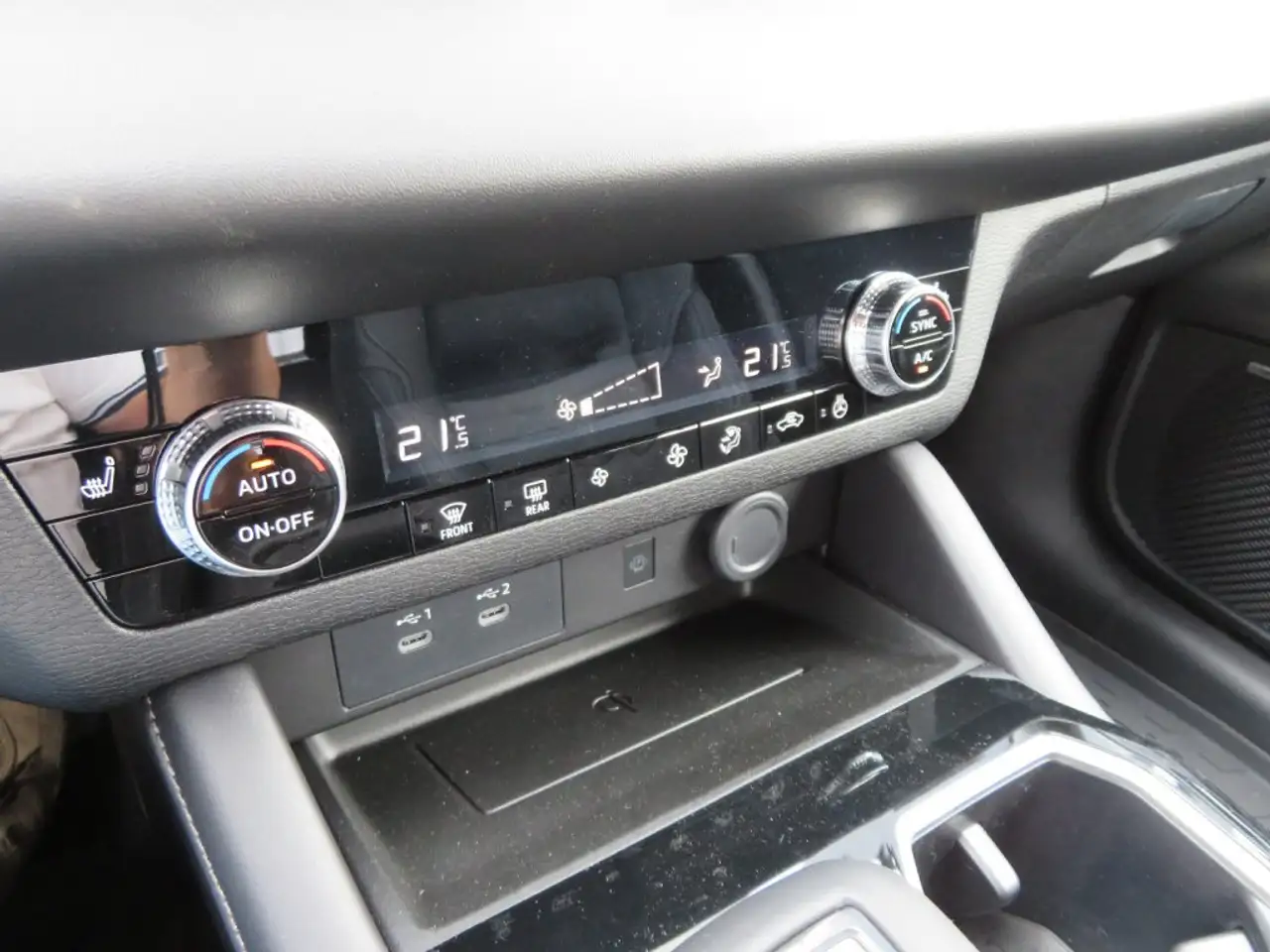 Mitsubishi Outlander 2026 — фото 15