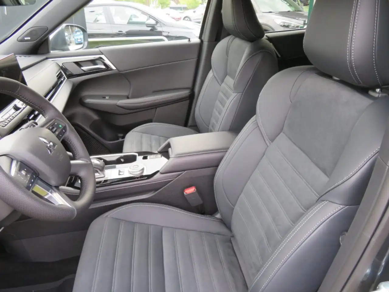 Mitsubishi Outlander 2026