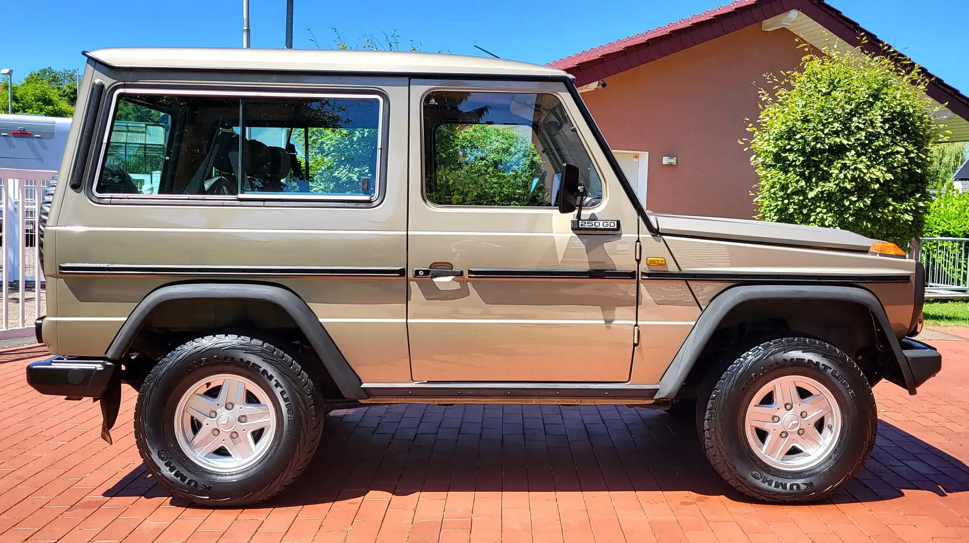 Mercedes-Benz G 250 250GD"1 von 1.437 Stück" wunderschön!! Beige - 2
