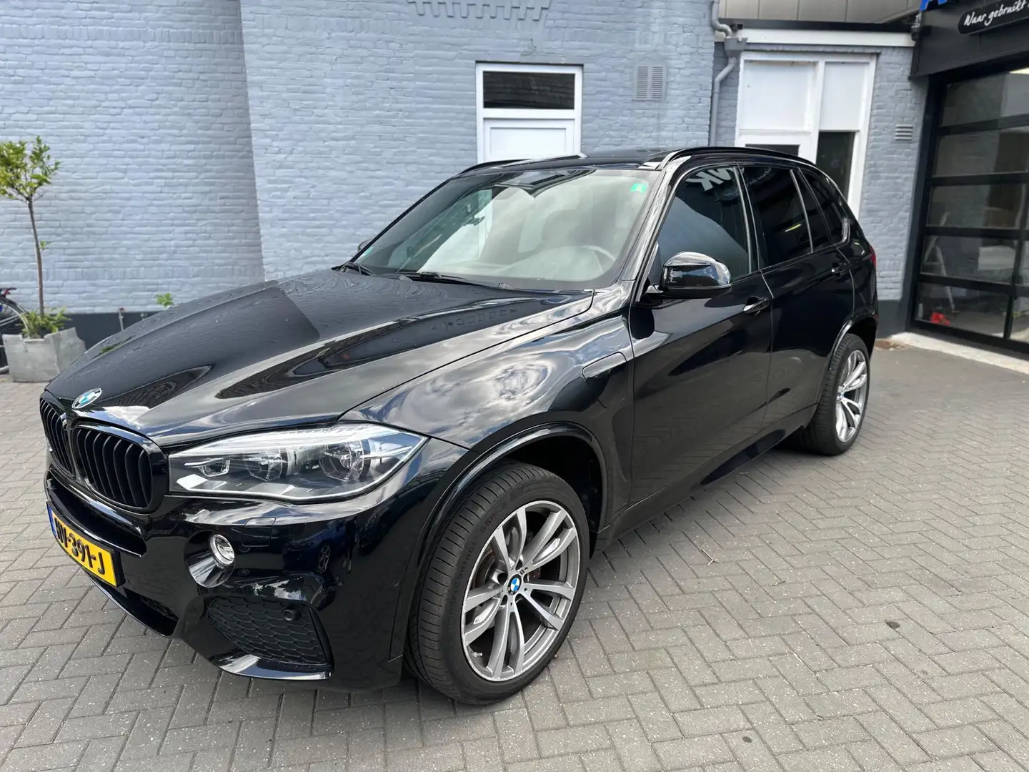 BMW X5 XDrive40e | M PAKKET | PANO | SOFT CLOSE | MEMORY Zwart - 1