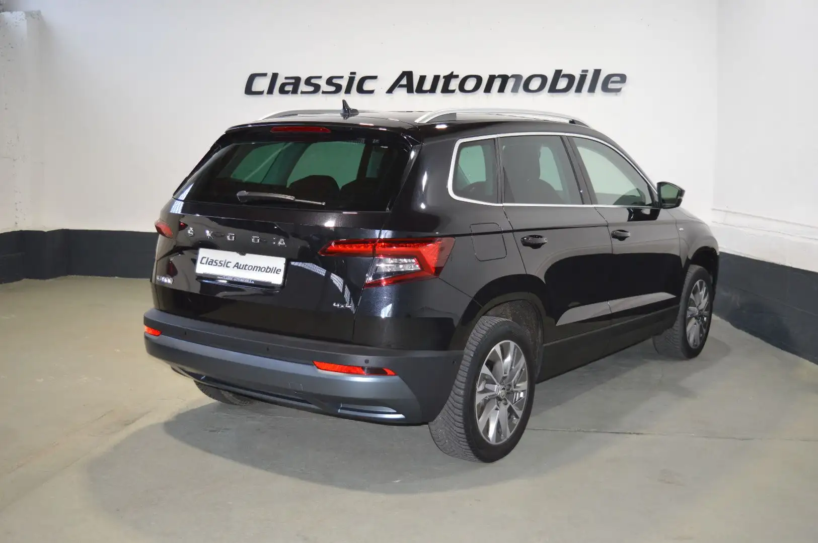 Skoda Karoq Clever 4x4 *DSG*Kamera*Virtual C.* Schwarz - 2