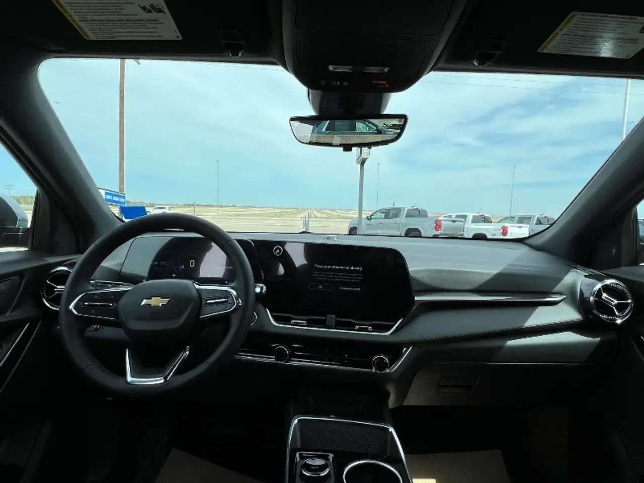 Chevrolet Equinox photo Chevrolet Equinox