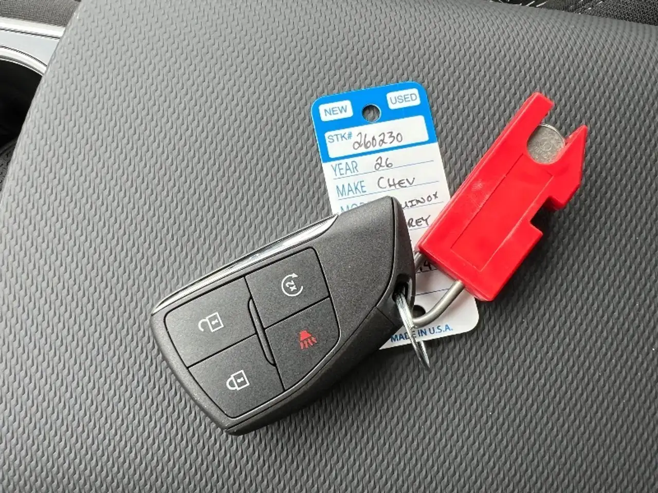 Chevrolet Equinox photo Chevrolet Equinox