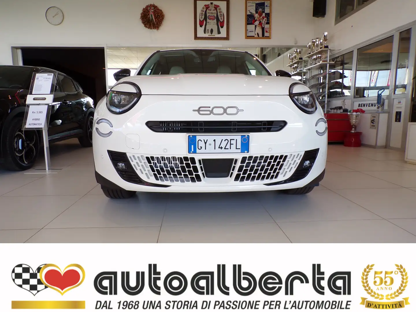 Fiat 600 La Prima 1.2 hybrid 110cv automatica NUOVA KMZERO Bianco - 2