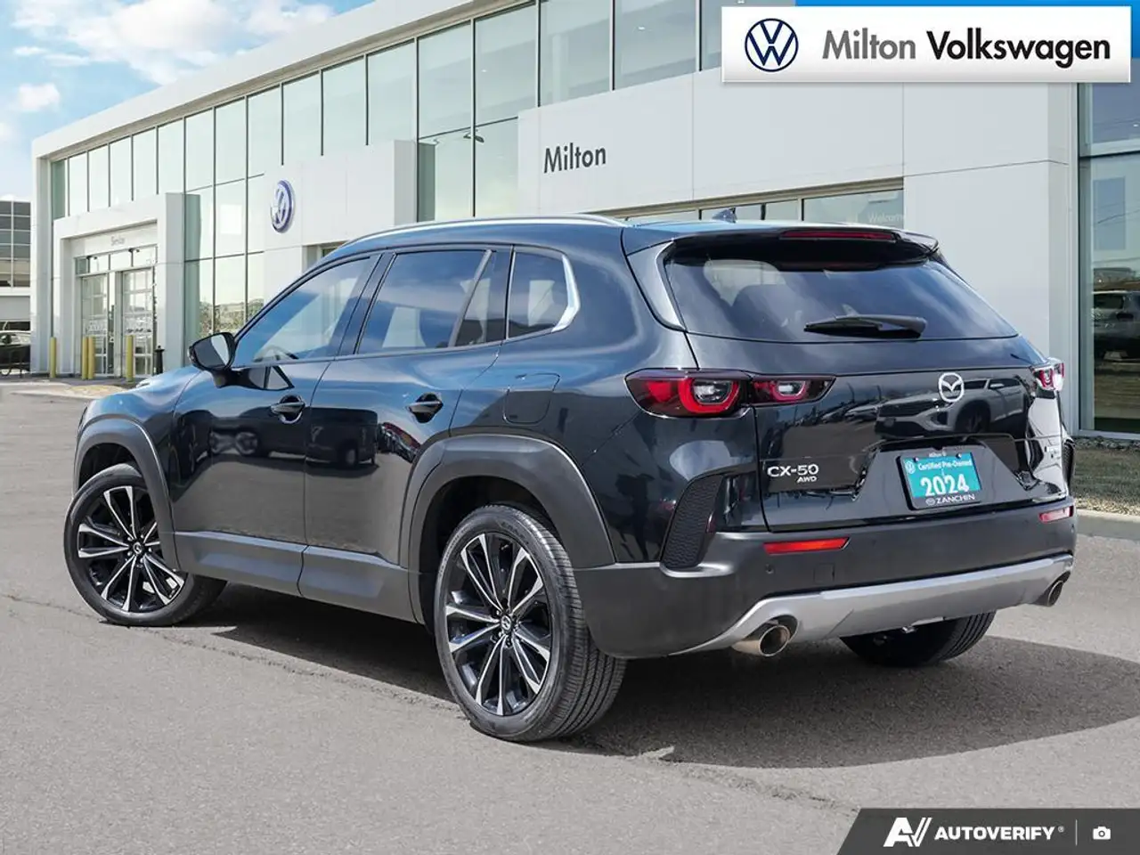 Mazda CX-50 снимка Mazda CX-50