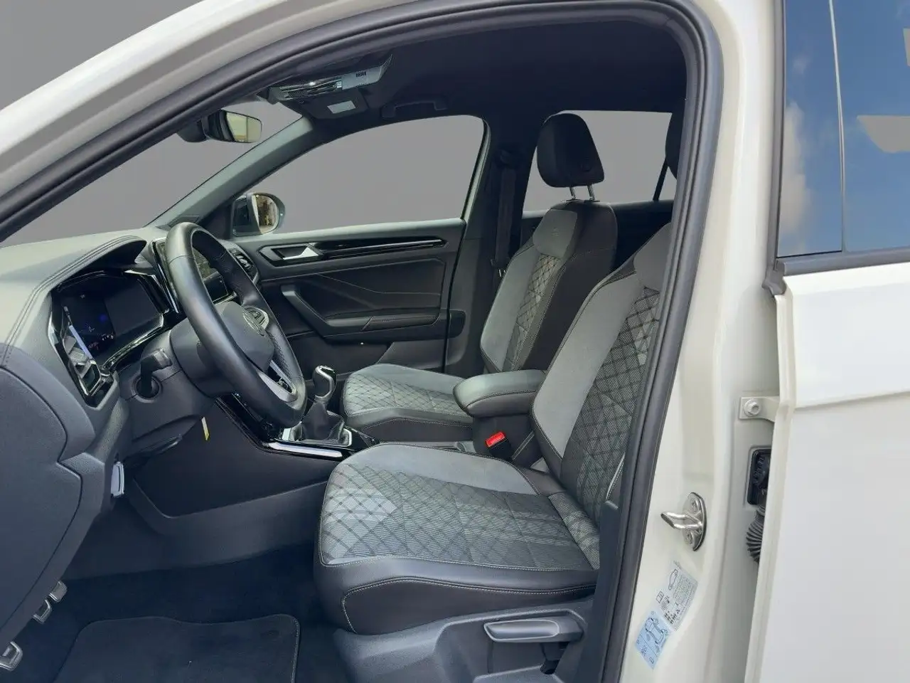 Volkswagen T-Roc, фото 6