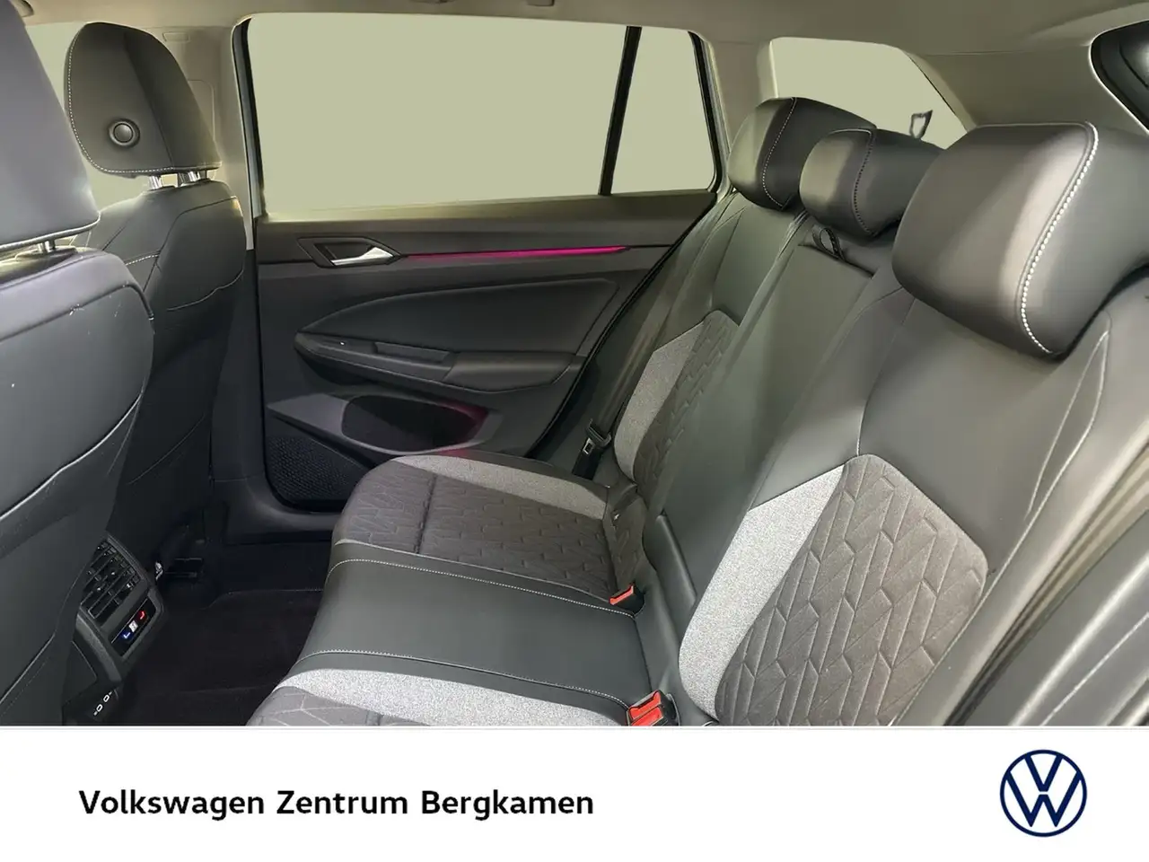 Volkswagen Golf Variant VIII 1.5 eTSI GOAL FACELIFT ACC ALU 9