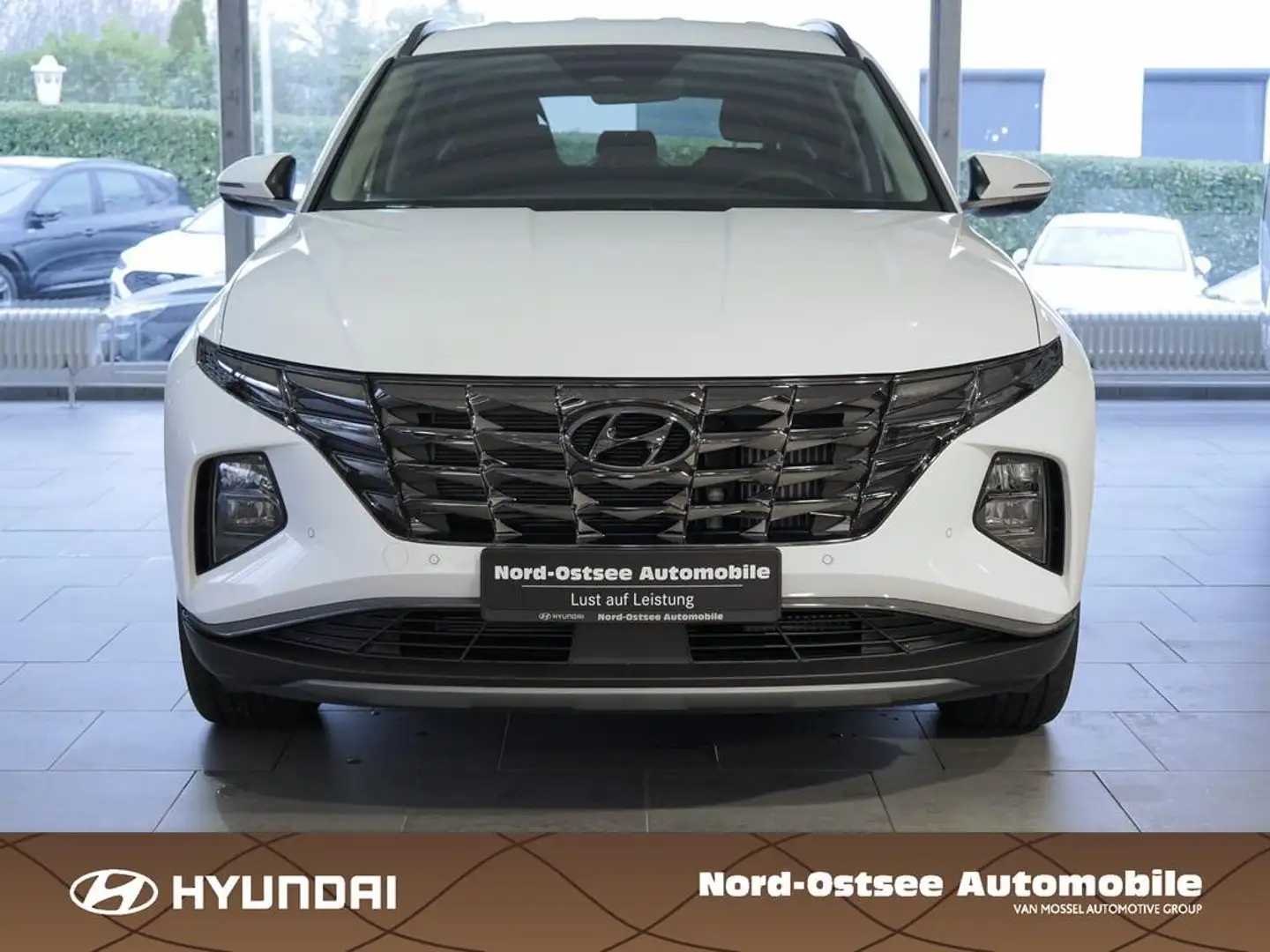 Hyundai TUCSON 1.6 T-GDI TREND 4WD KAMERA SPURH PDC Weiß - 2